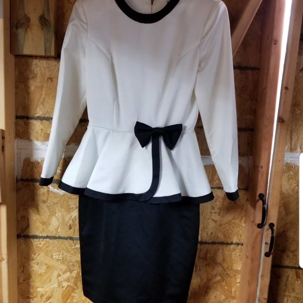 Elegant business dress size 14